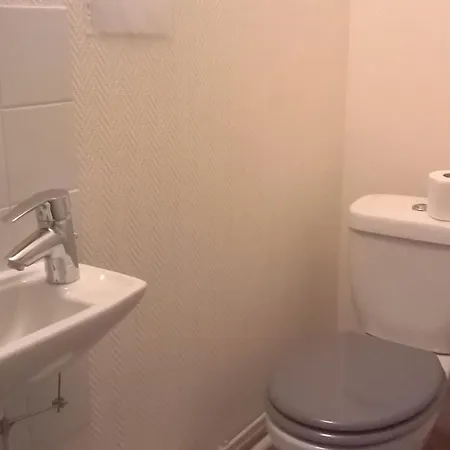 Petite Maison De Pecheur A 800 M De La Ideale Pour 2 Personnes Feriehus